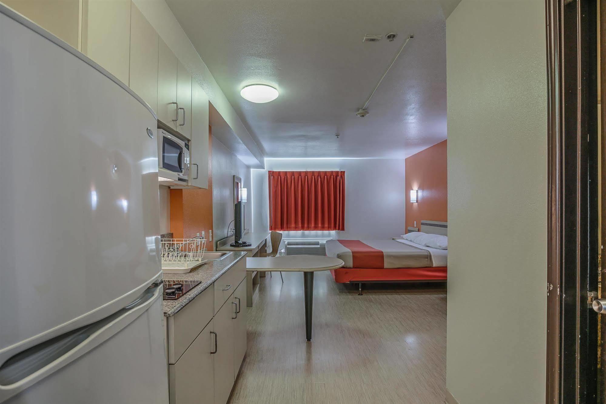 Motel 6-Pasadena, Tx ภายนอก รูปภาพ